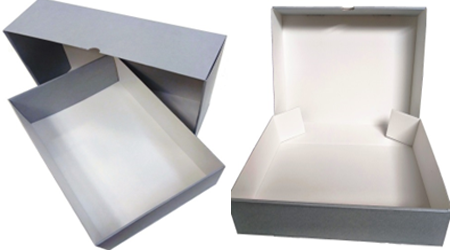 Caixa com tampa solta e caixa com tampa fixa